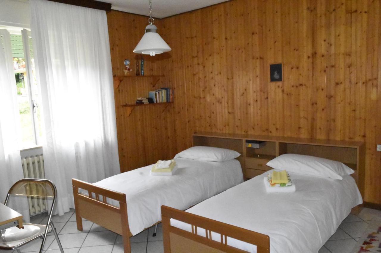 Casa Vacanza Dolcevita Averara Eksteriør billede